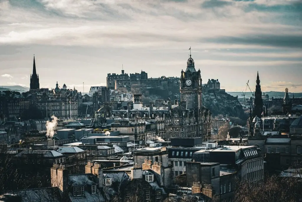the city of edinburgh scotland. Whaat to do in Edinburgh