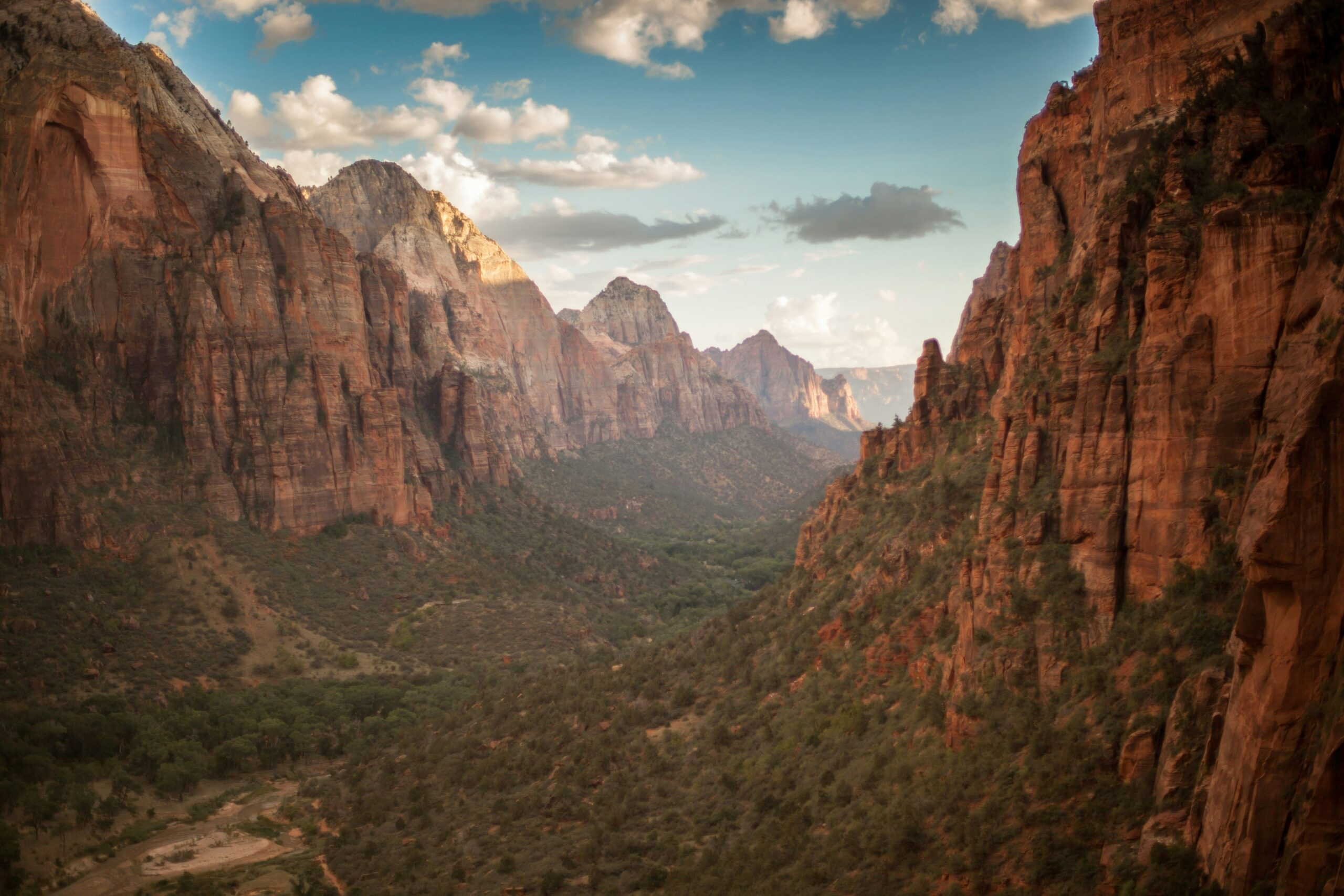 Top 10 Places to Visit in Utah: Zion National Park