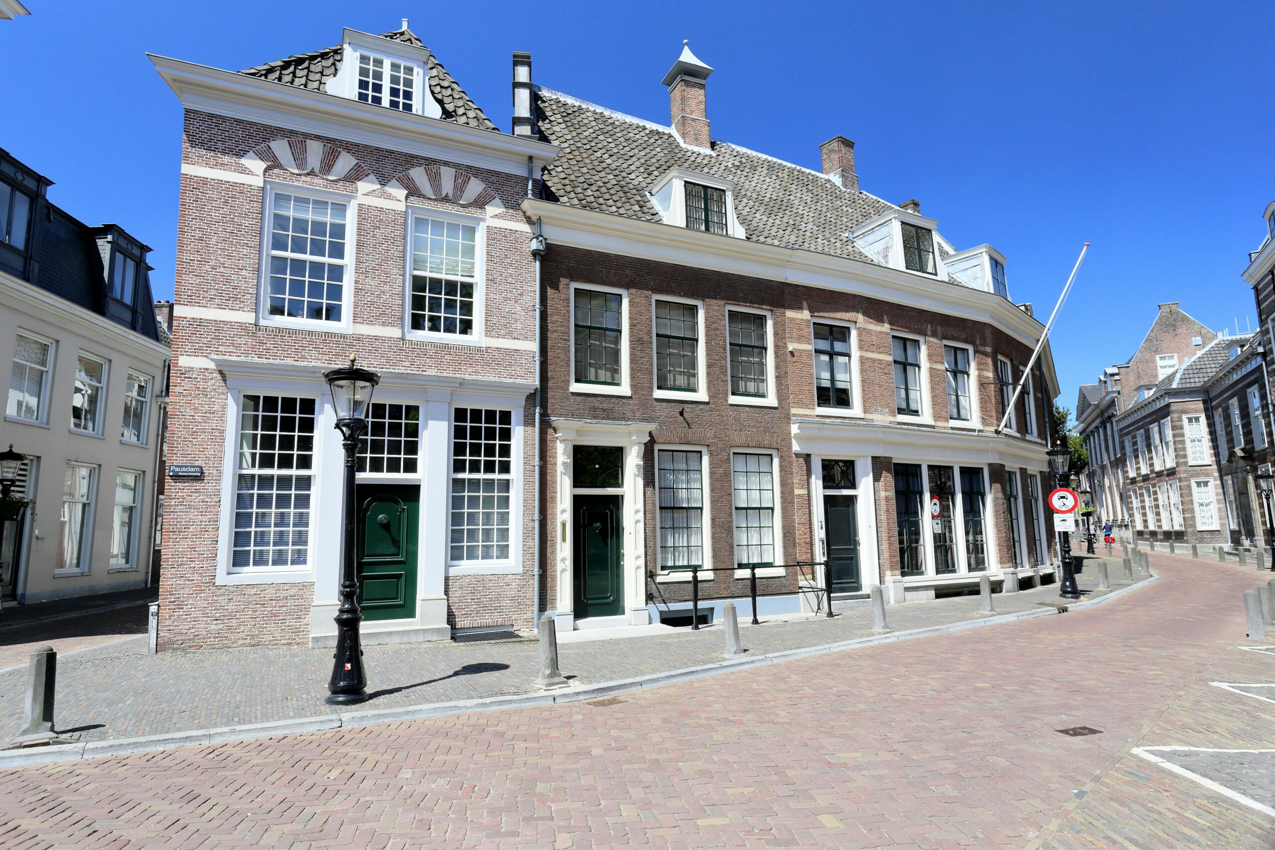 Top 10 Places to Visit in Amsterdam: The Anne Frank House