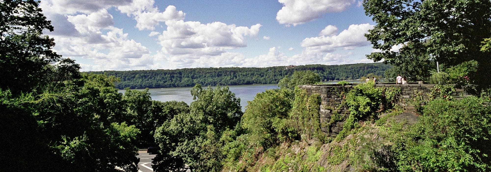 Top 10 Best Parks in NYC: Fort Tryon Park
