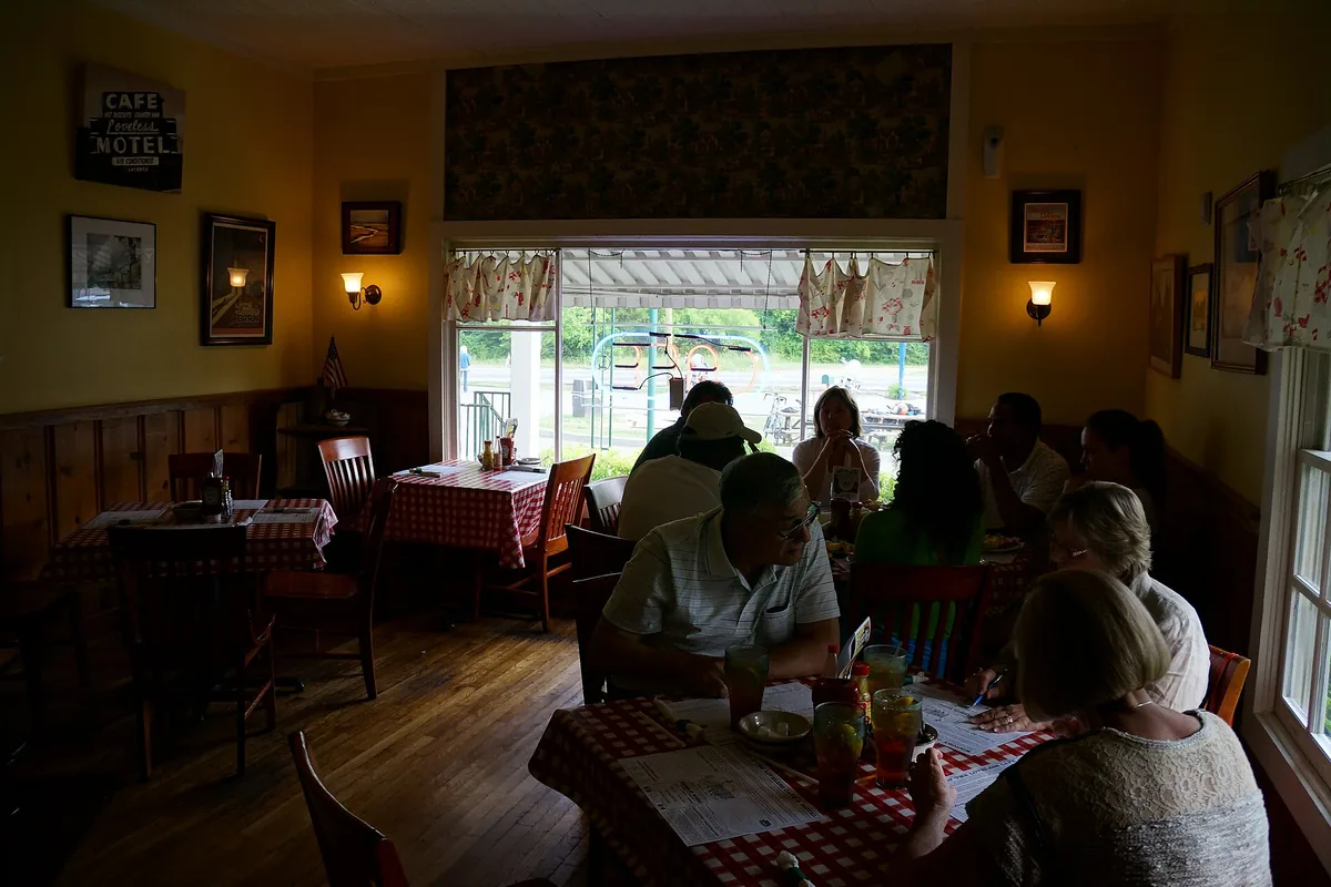 Dining room inside the Loveless Cafe near Nashville